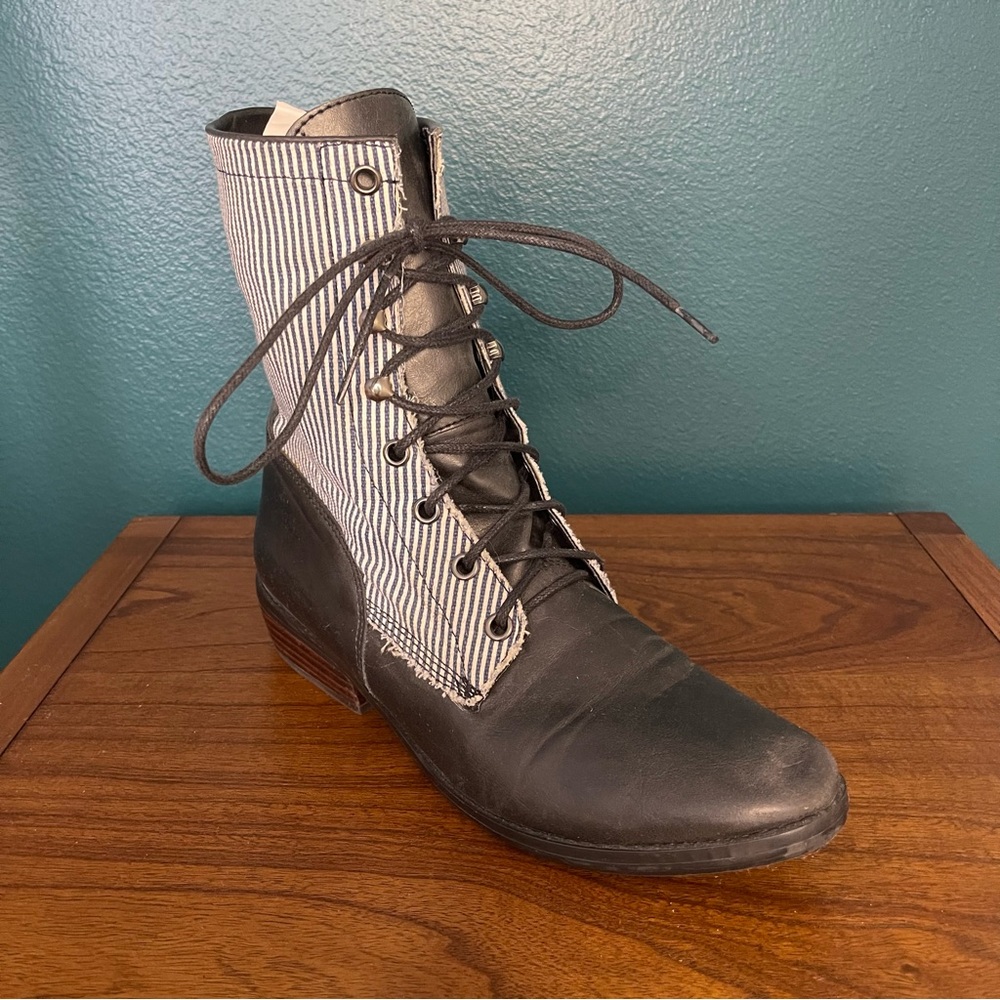 Steam Punk Stripe Boot